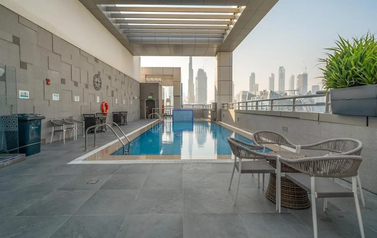 Apartmán Cozy 1Br W & Infinity Pool, Gym, Canal & Burj Views Dubaj