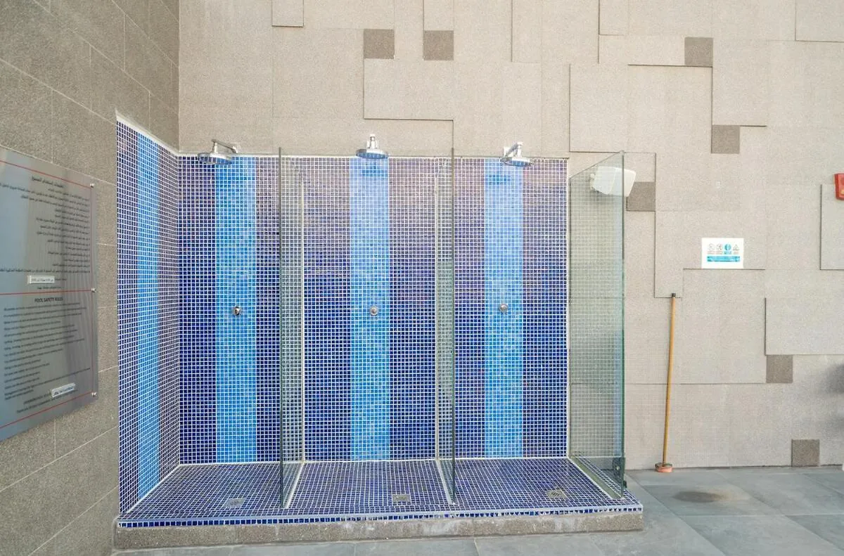 Apartment Cozy 1Br W & Infinity Pool, Gym, Canal & Burj Views Dubai United Arab Emirates